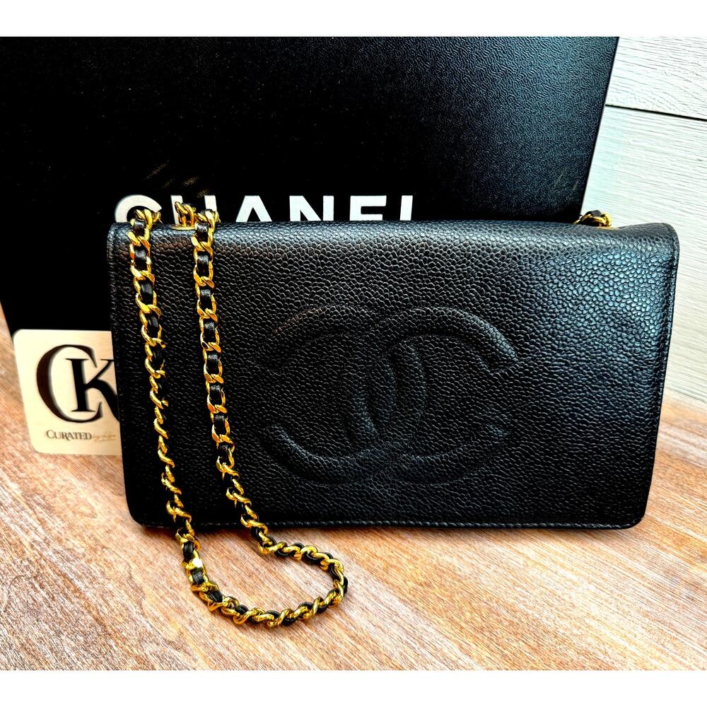 *RARE* Vintage Chanel WOC | Black | Caviar Leather | VGUC